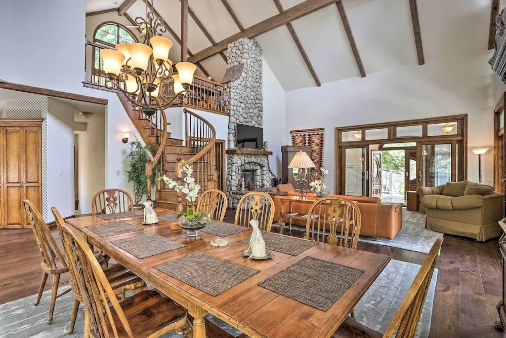 Ornate Lake Arrowhead Home With Deck