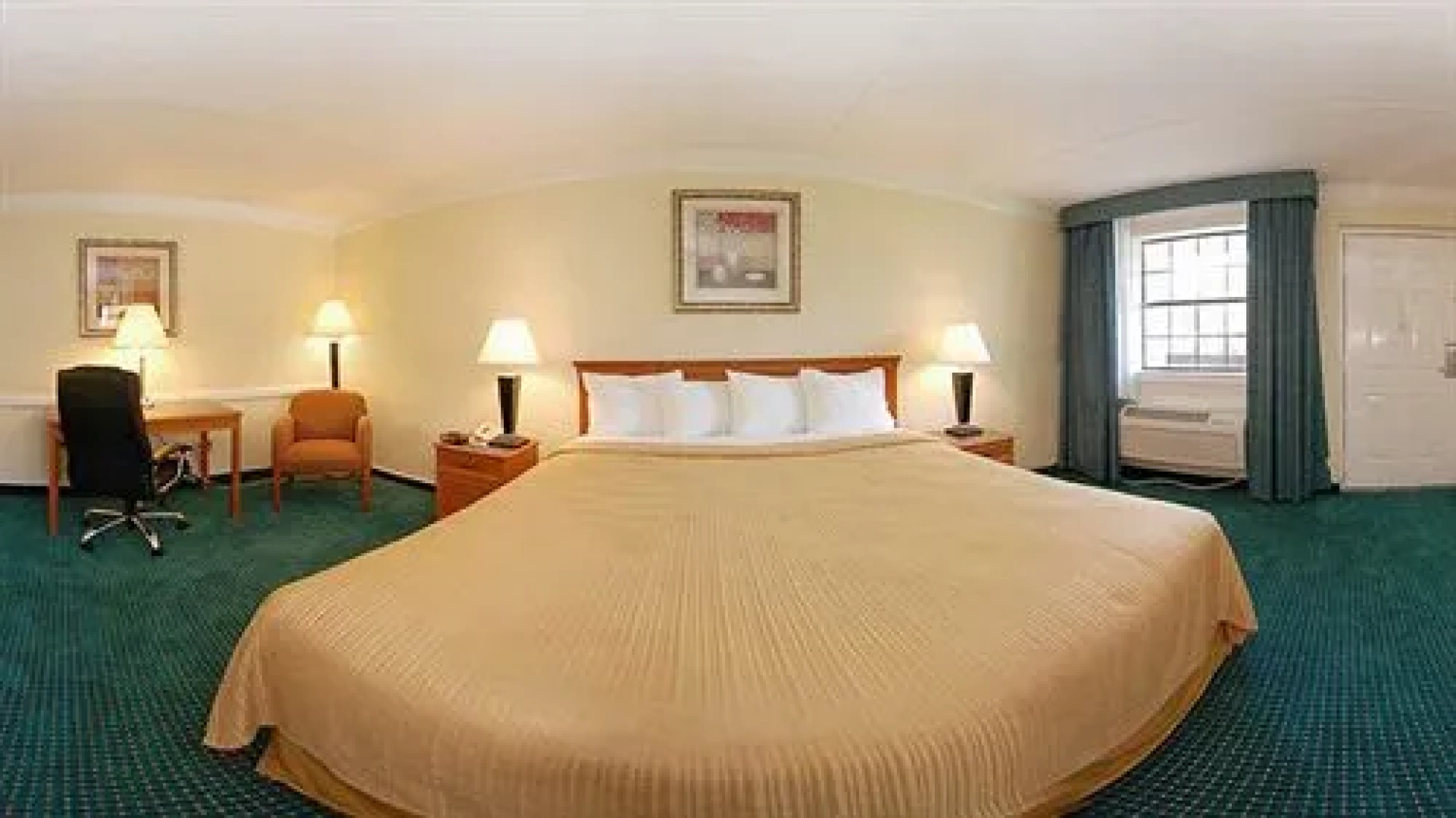 OYO Hotel Columbia SC I-20/I-26