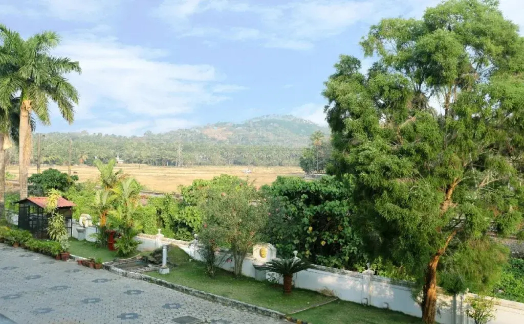 Deliza Residency By OYO Rooms