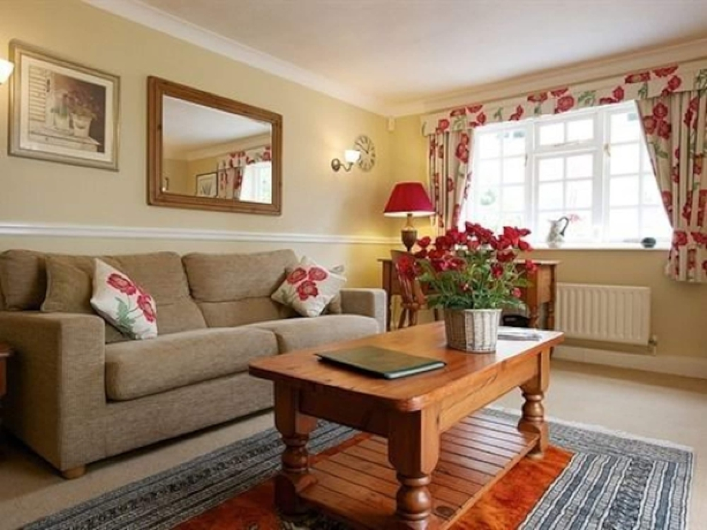 Farthings Hotel and Restaurant