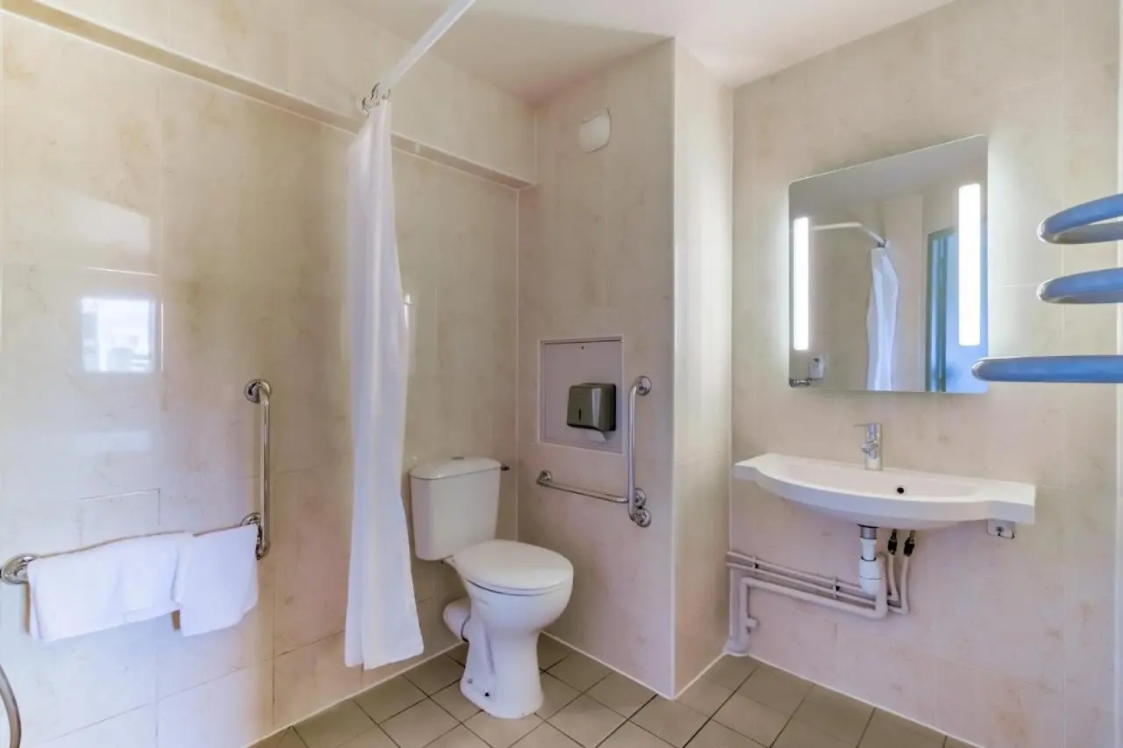 B&B HOTEL Marseille La Valentine
