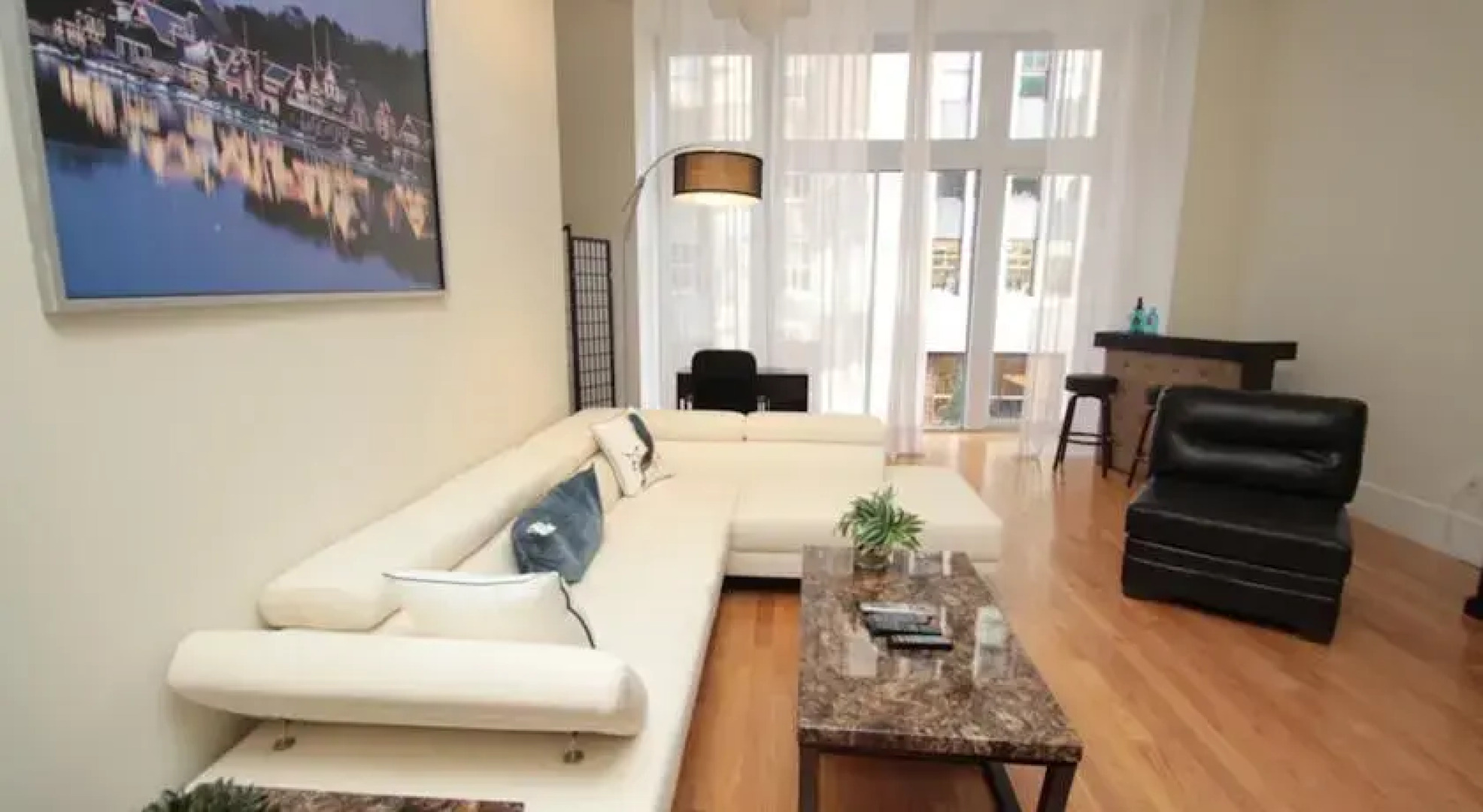 Walnut Street Stunning 3 Bedroom