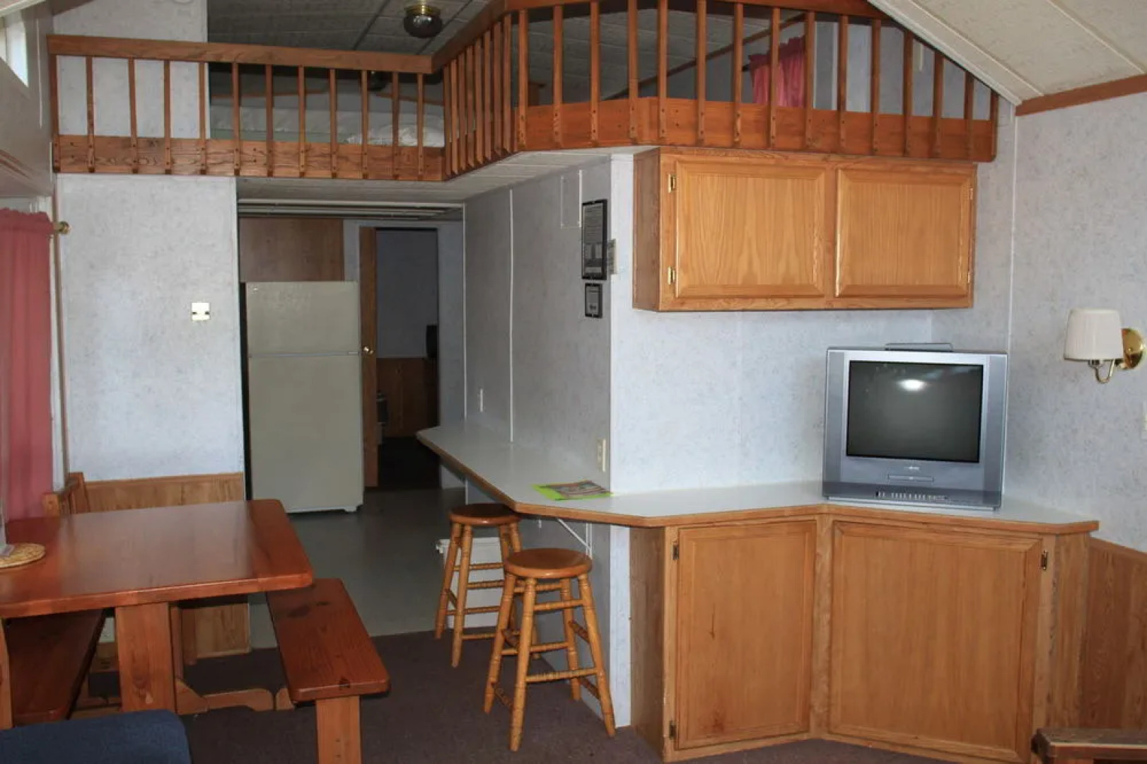 Circle M RV & Camping Resort - Caravan Park