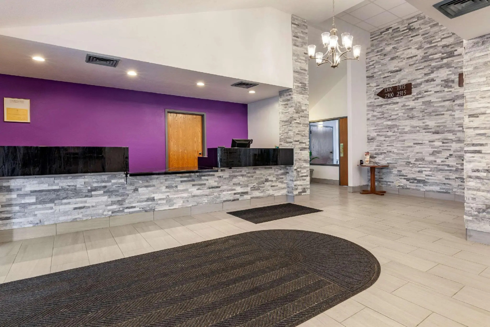 Econo Lodge Wausau - Rothschild