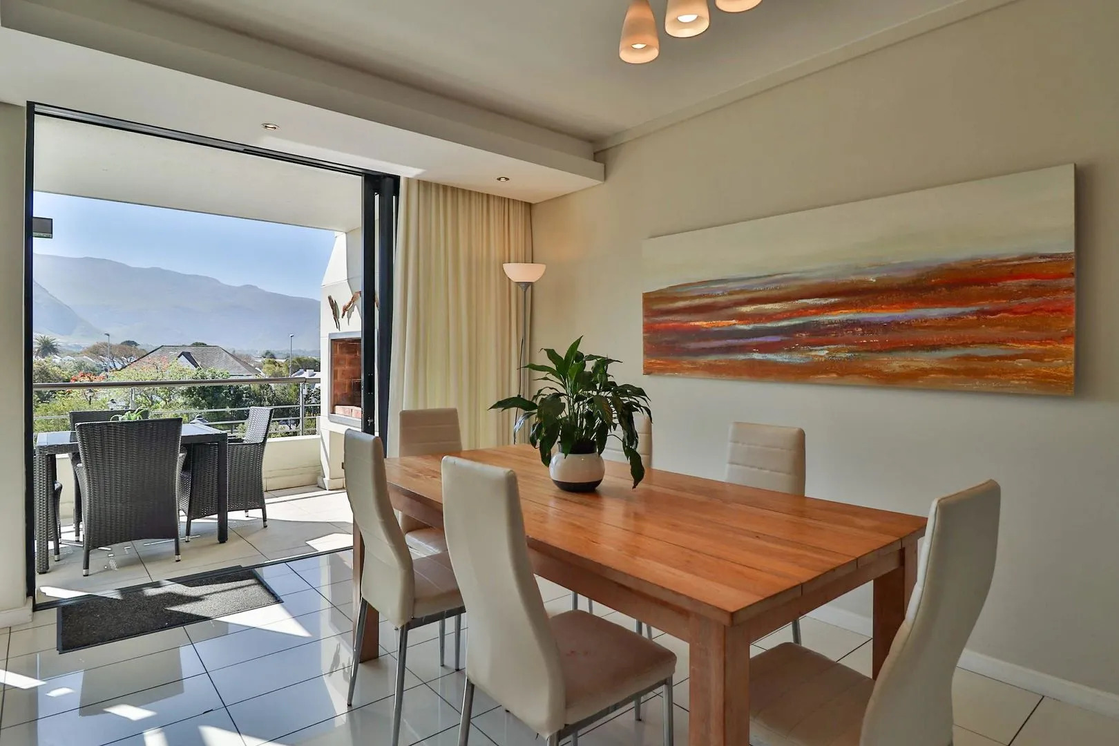 Отель Whale Coast All-Suite-Hotel