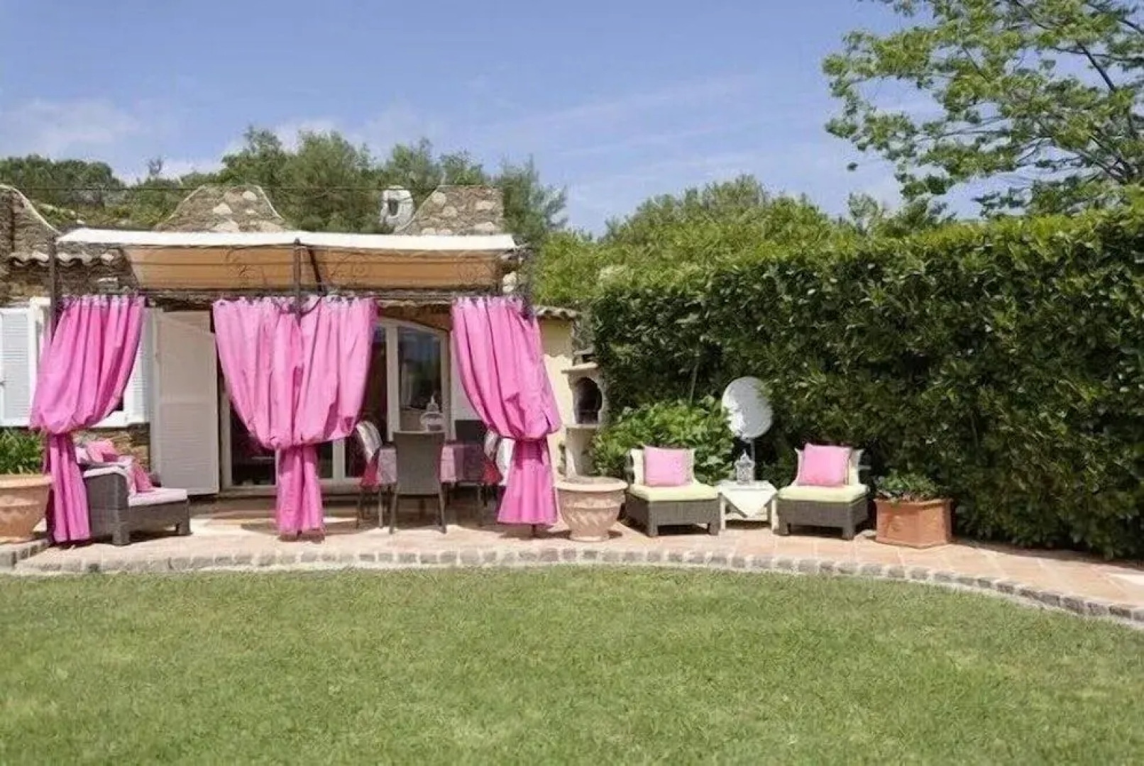 Villa Parfum de Roses