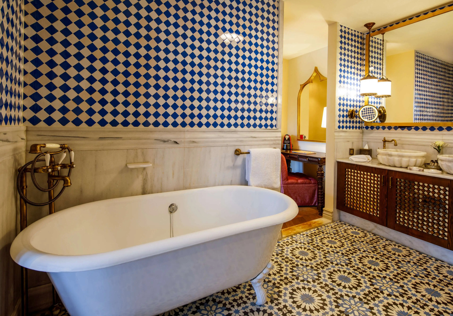 Hagia Sofia Mansions Istanbul, Curio Collection by Hilton
