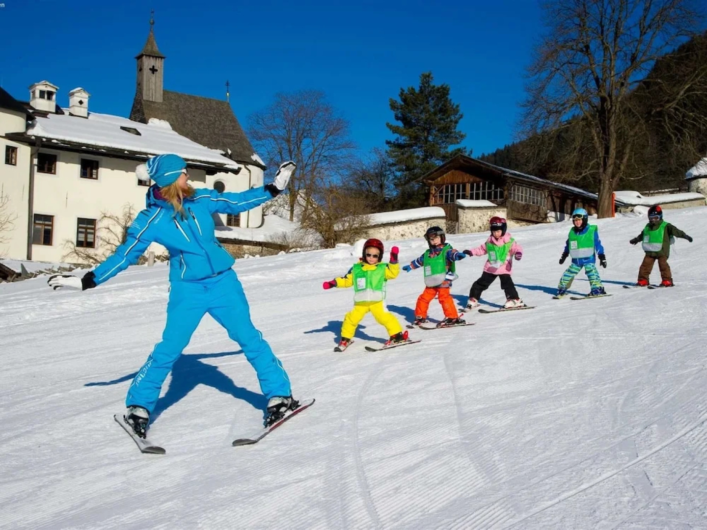 Spacious Chalet in Maishofen near Forest