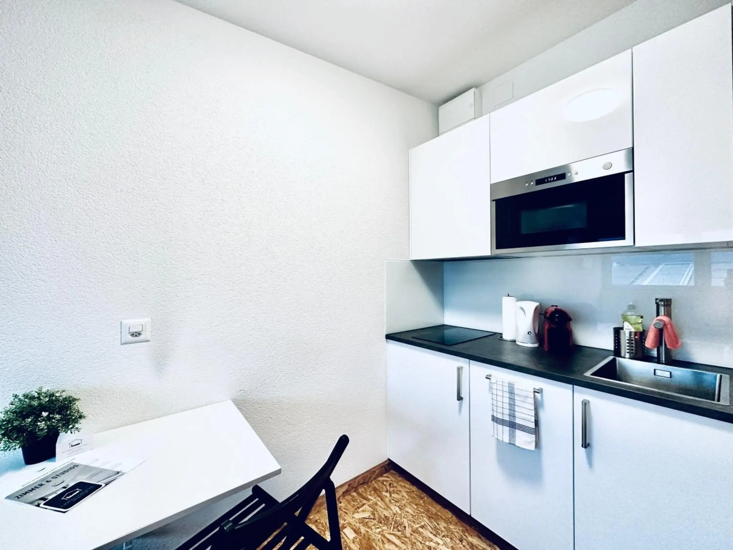 ZIMMERzuVERMIETEN in Deitingen Industriestrasse