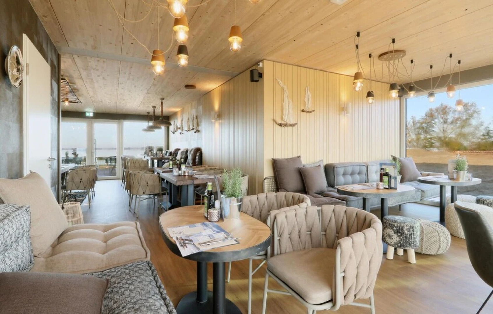 Beautiful Home in Lembruch/dümmer See With 2 Bedrooms, Wifi and Indoor Swimming Pool