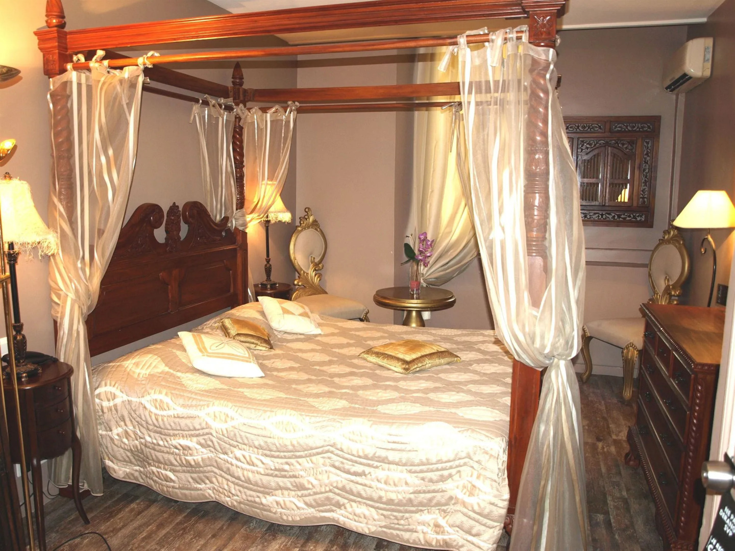 Hôtel le Romanesque