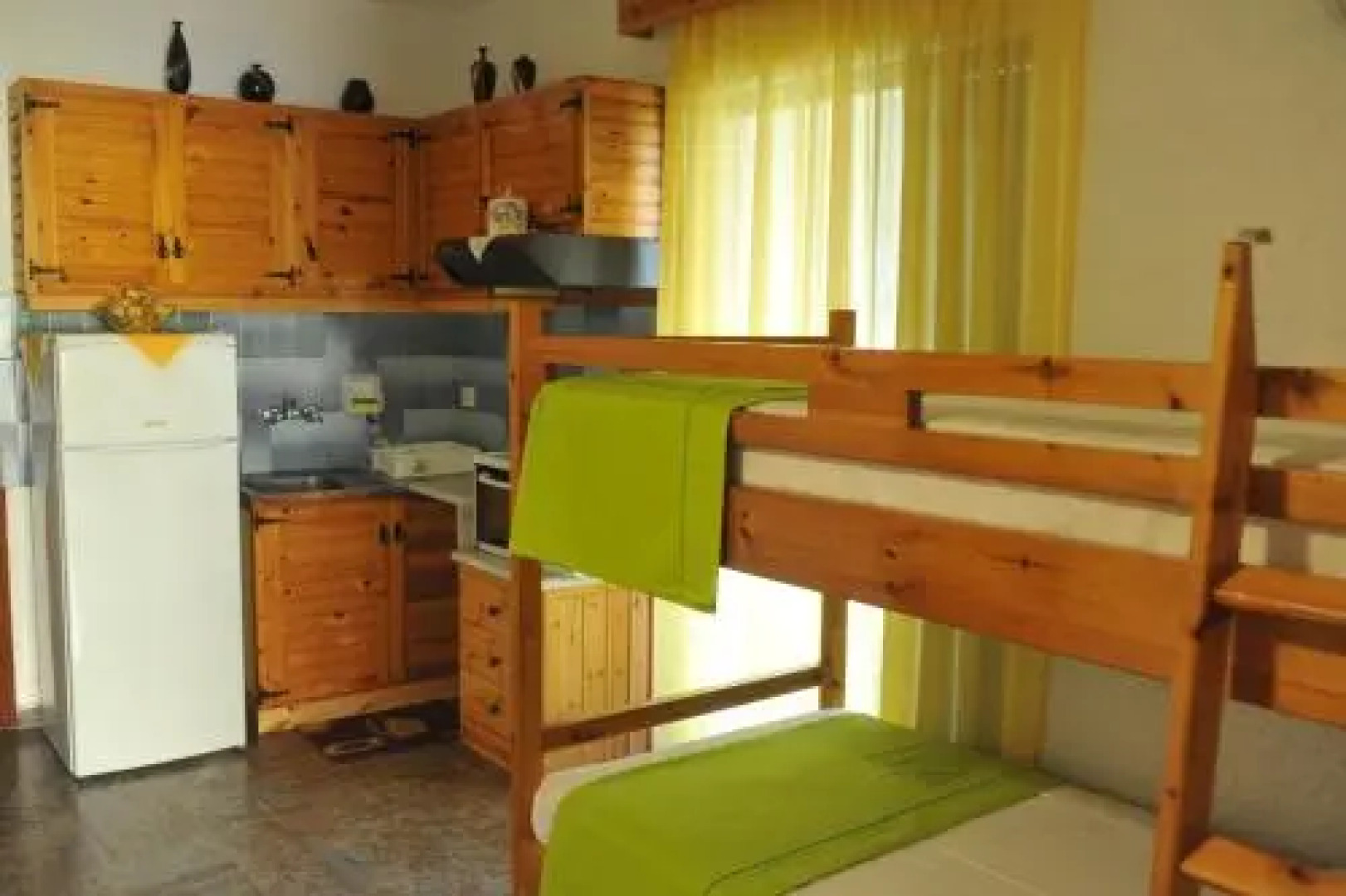 Chaliotis Apartments