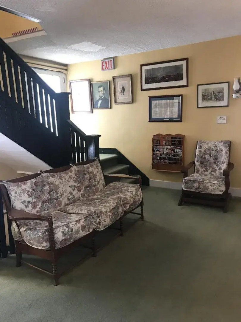 The Inn at Starlight Lake