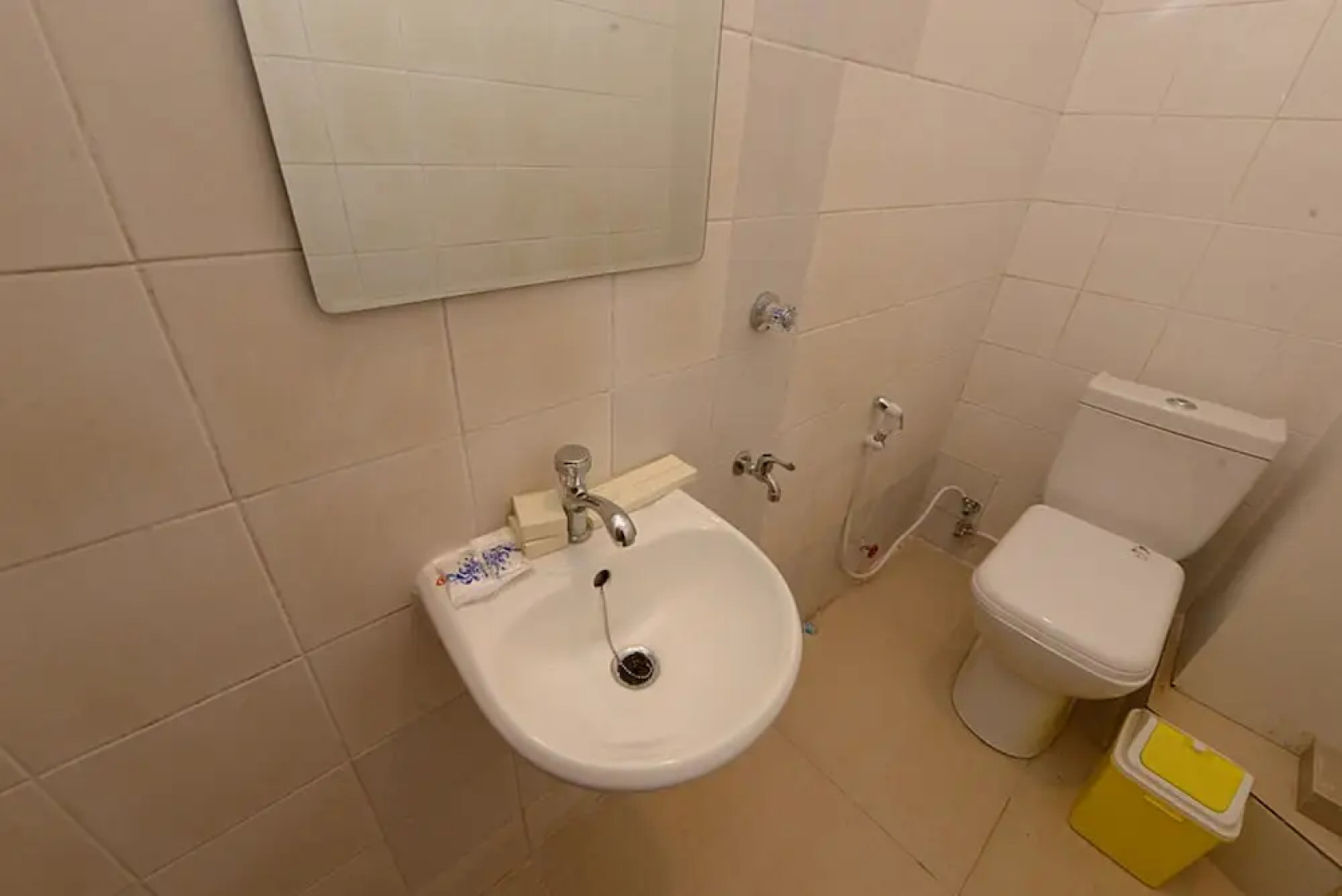 Min Nandar Garden Hotel