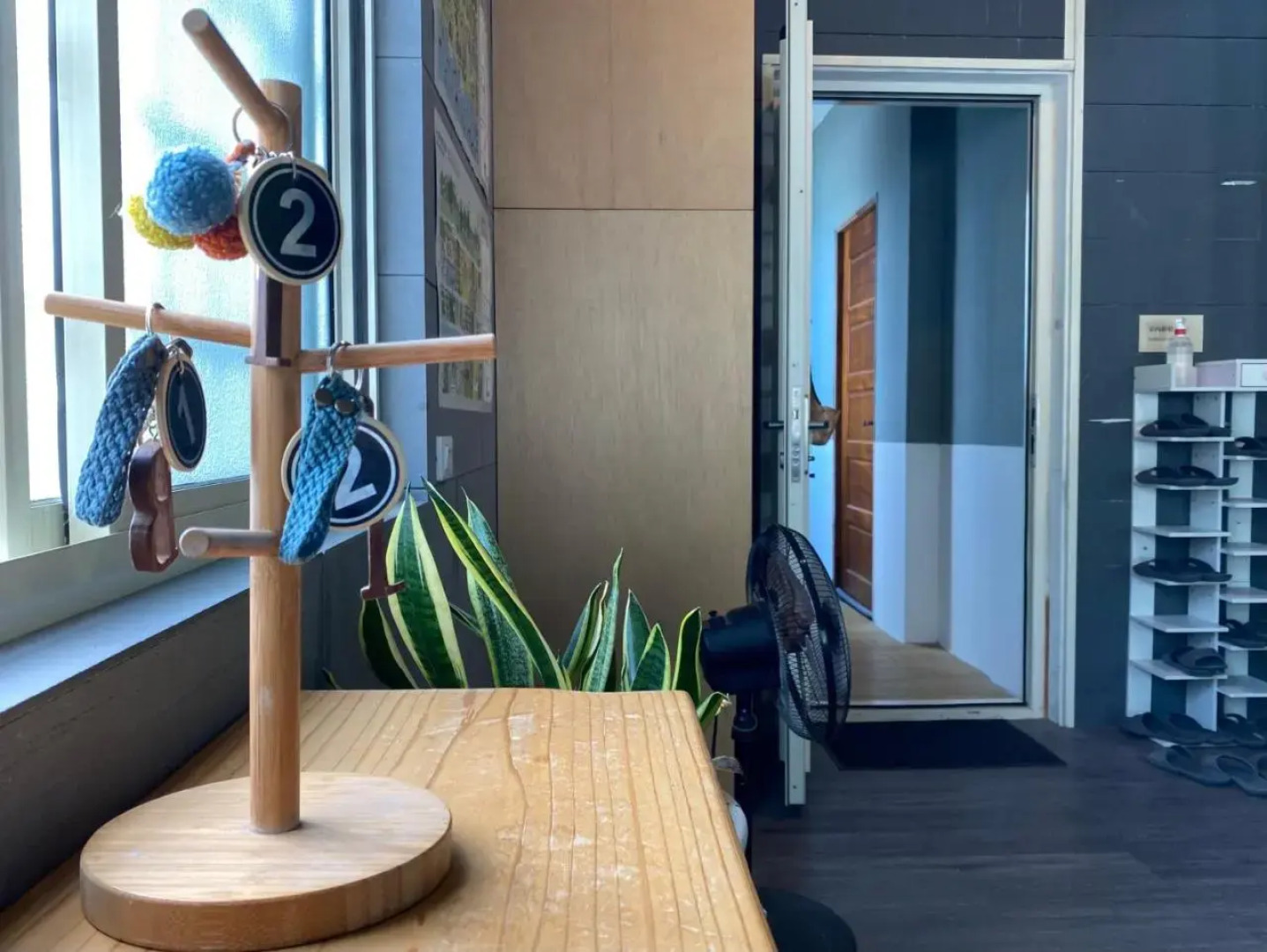 Line Weaving House B&B