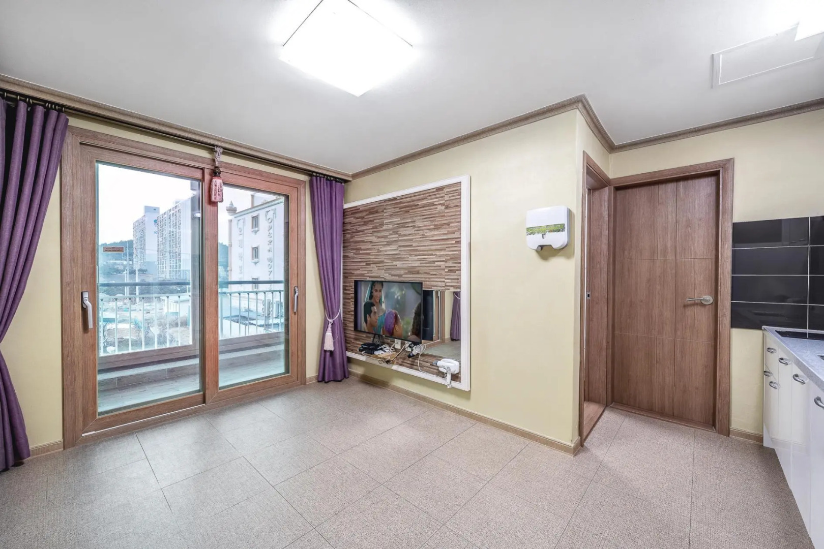 Yeosu Junghyun Pension