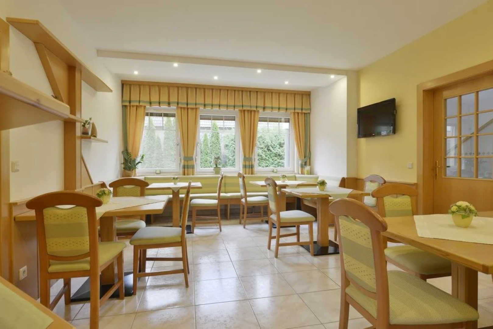 Weingut Gästehaus Nationalparkhof Gartner