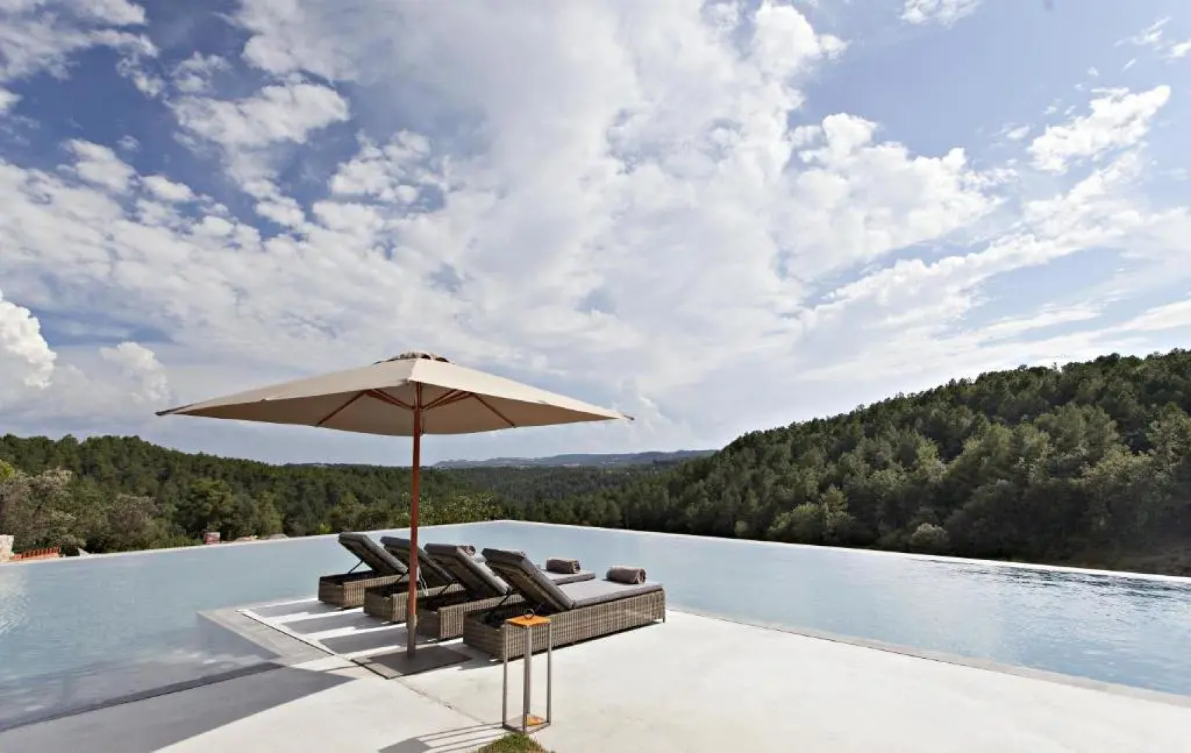 Отель Rusticae La Vella Farga