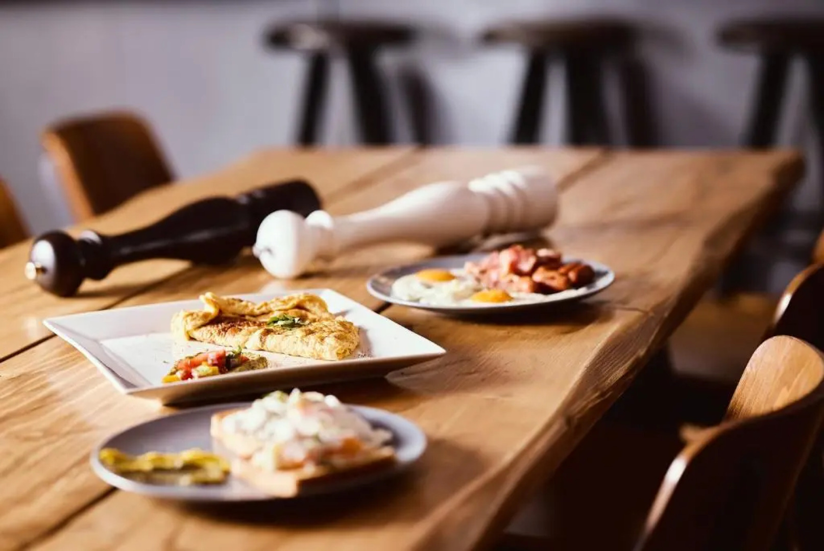 Stone Suites by White Hills