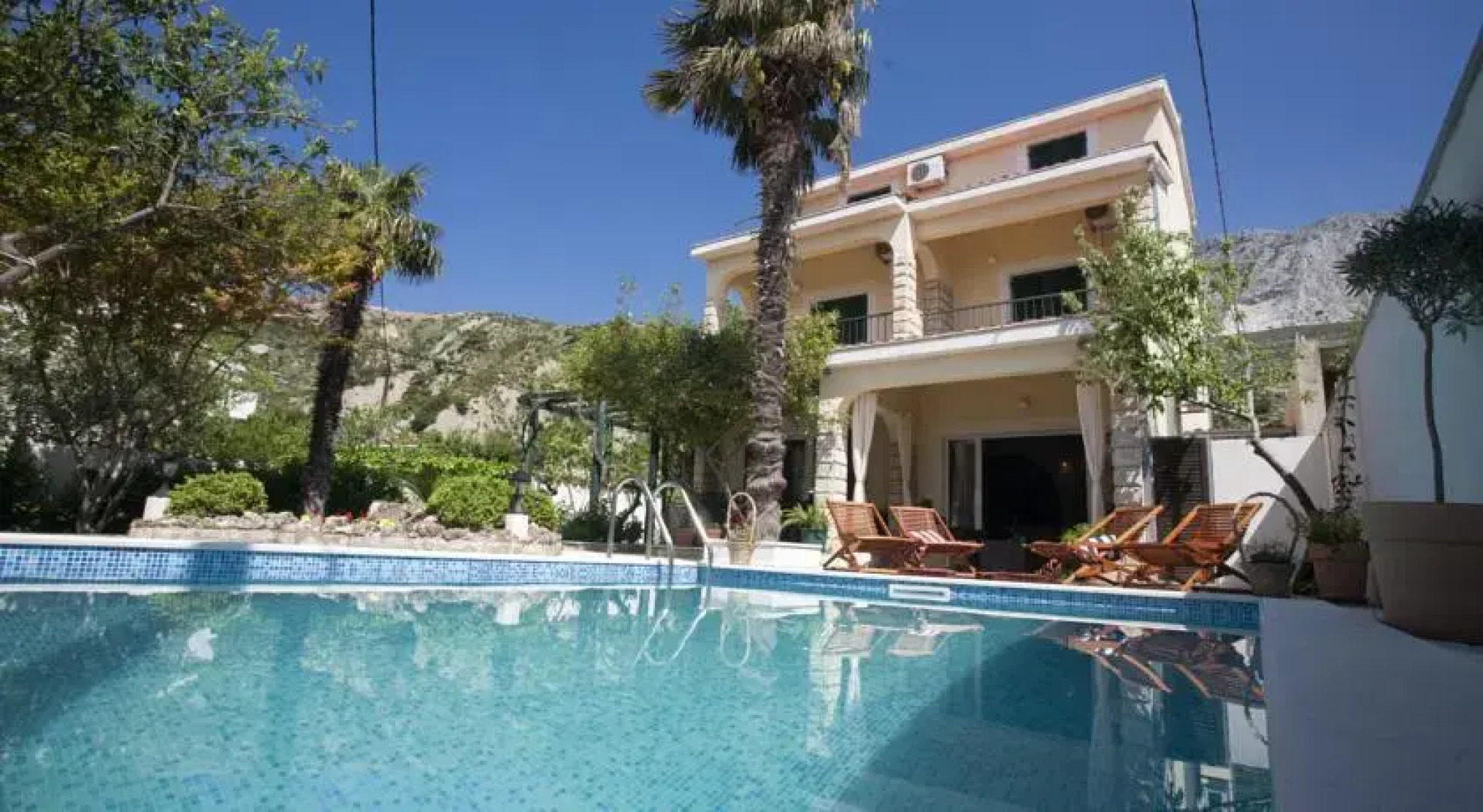 Villa With Private Pool Vojnovic