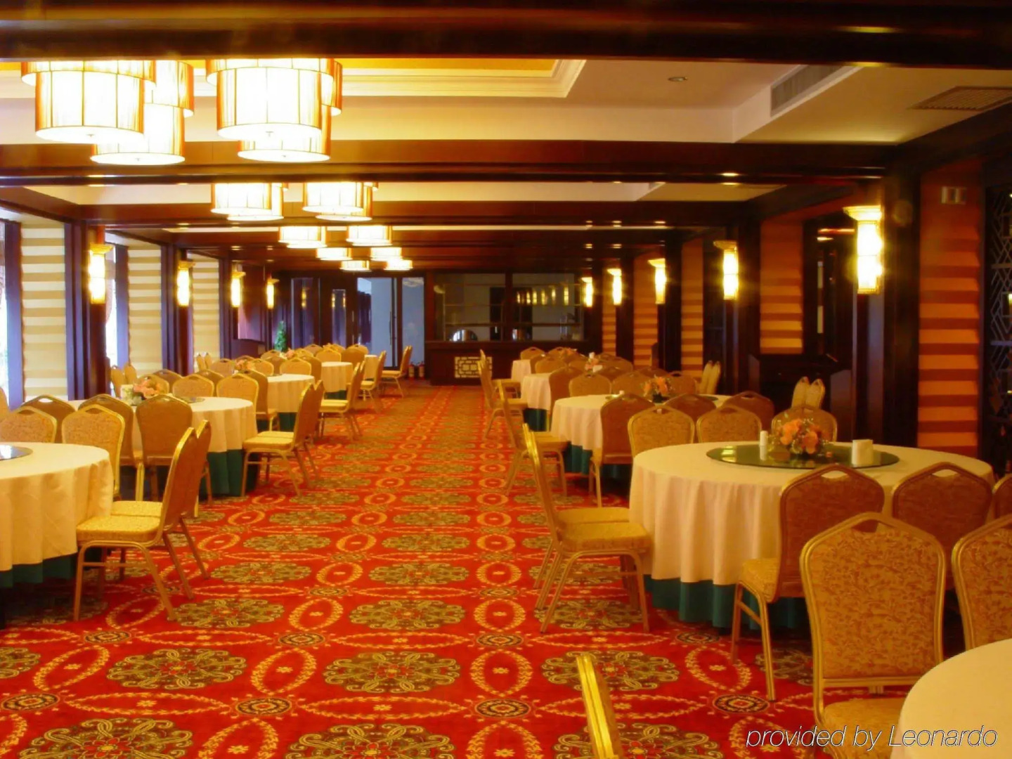 New West Street - Grand Wing