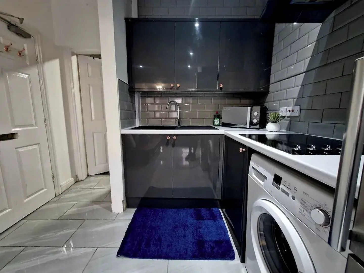 Seaside Bliss Apartment for Style and Comfort