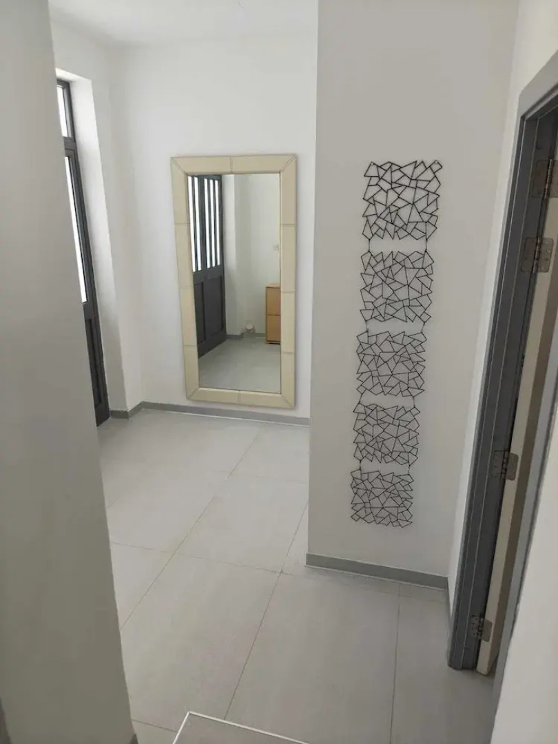 Twin Room with Laundry in Pembroke