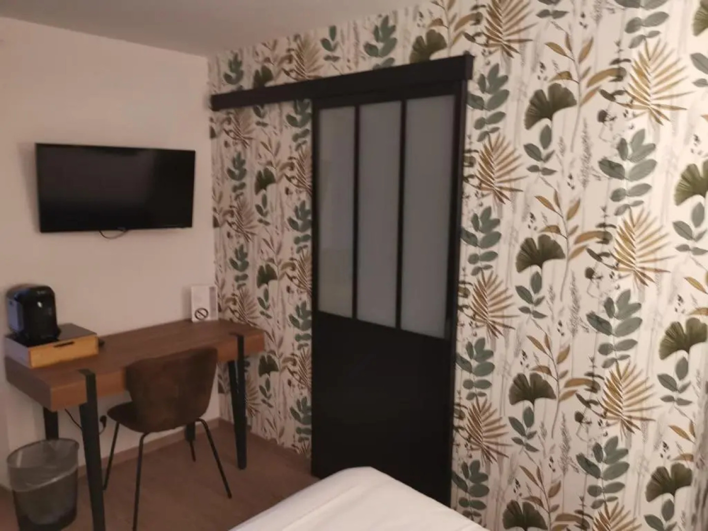 Le Relais Du Chapeau Rouge