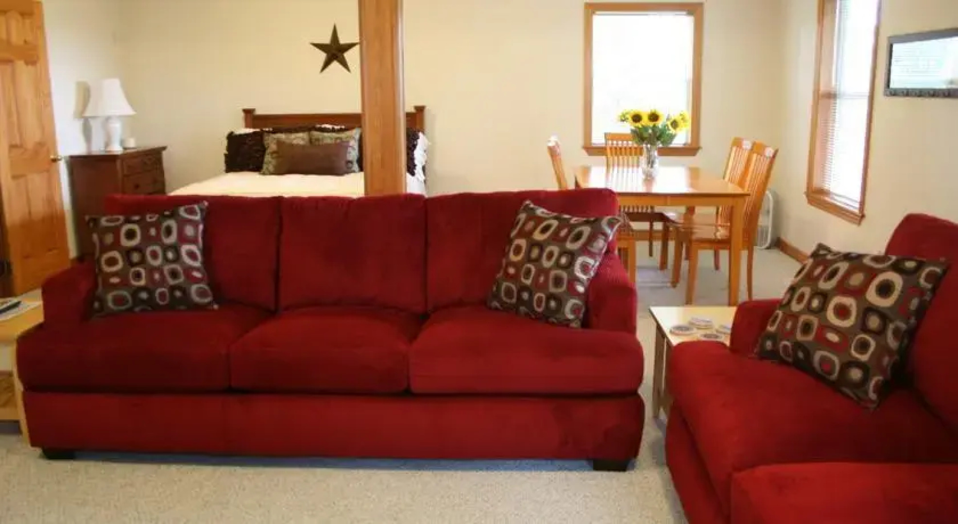 Serenity Hilltop Retreat