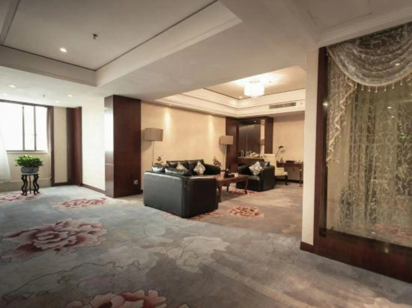 Century Haoting Hotel