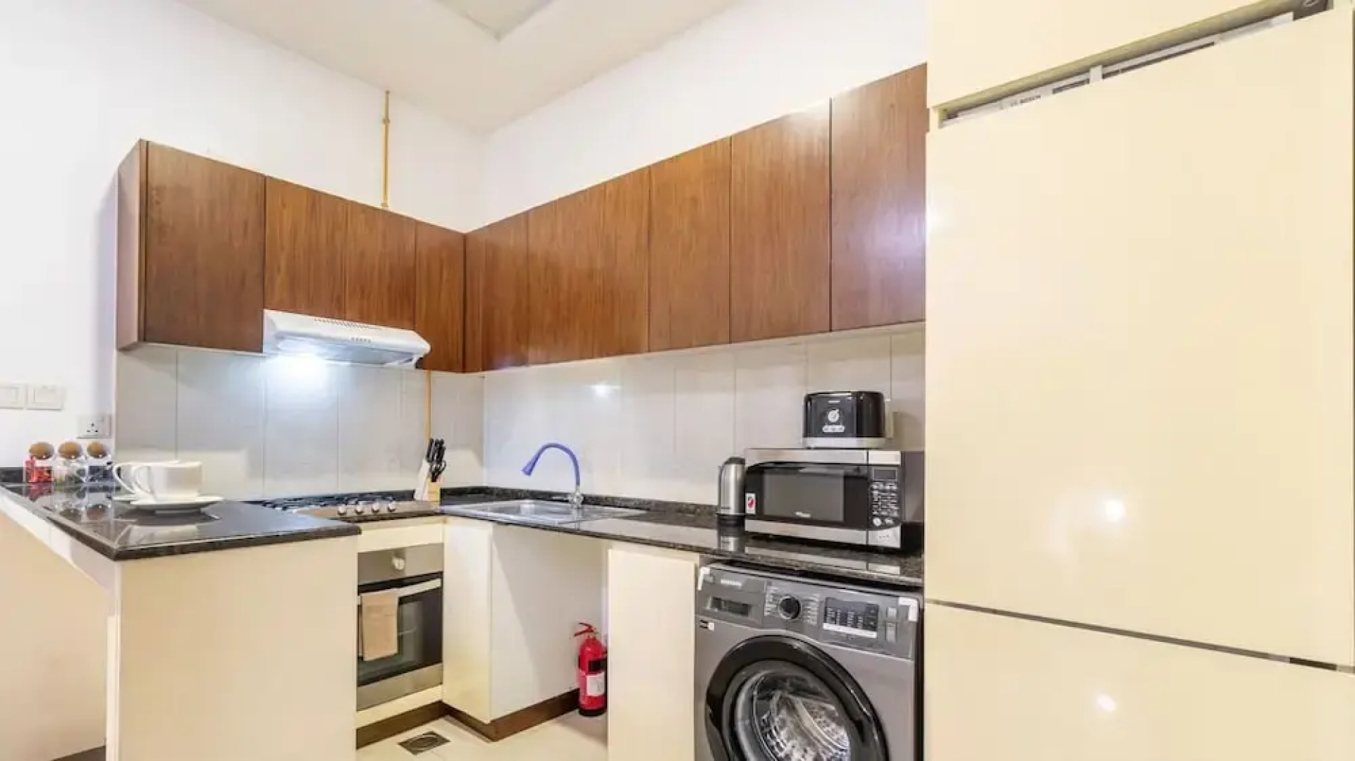 Manzil- Chic Studio in JVC With Premium Amenities