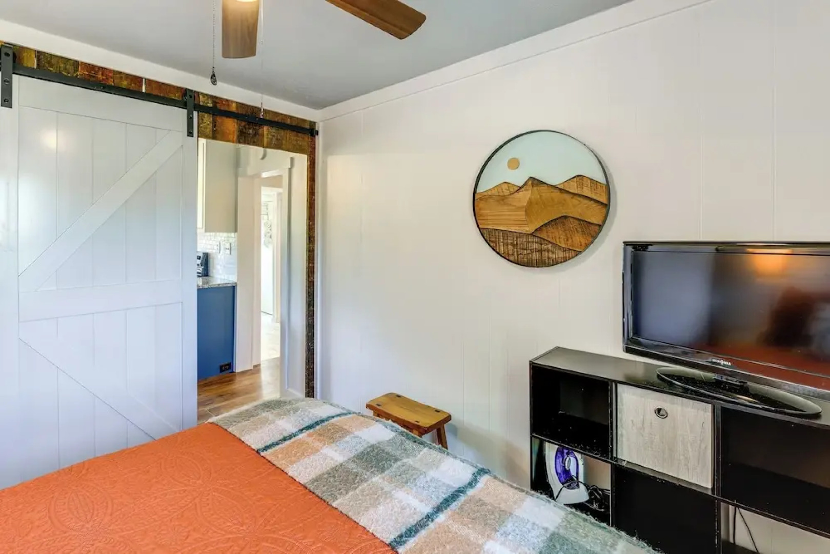 Walk to River & Trails: Cozy Damascus Cottage!