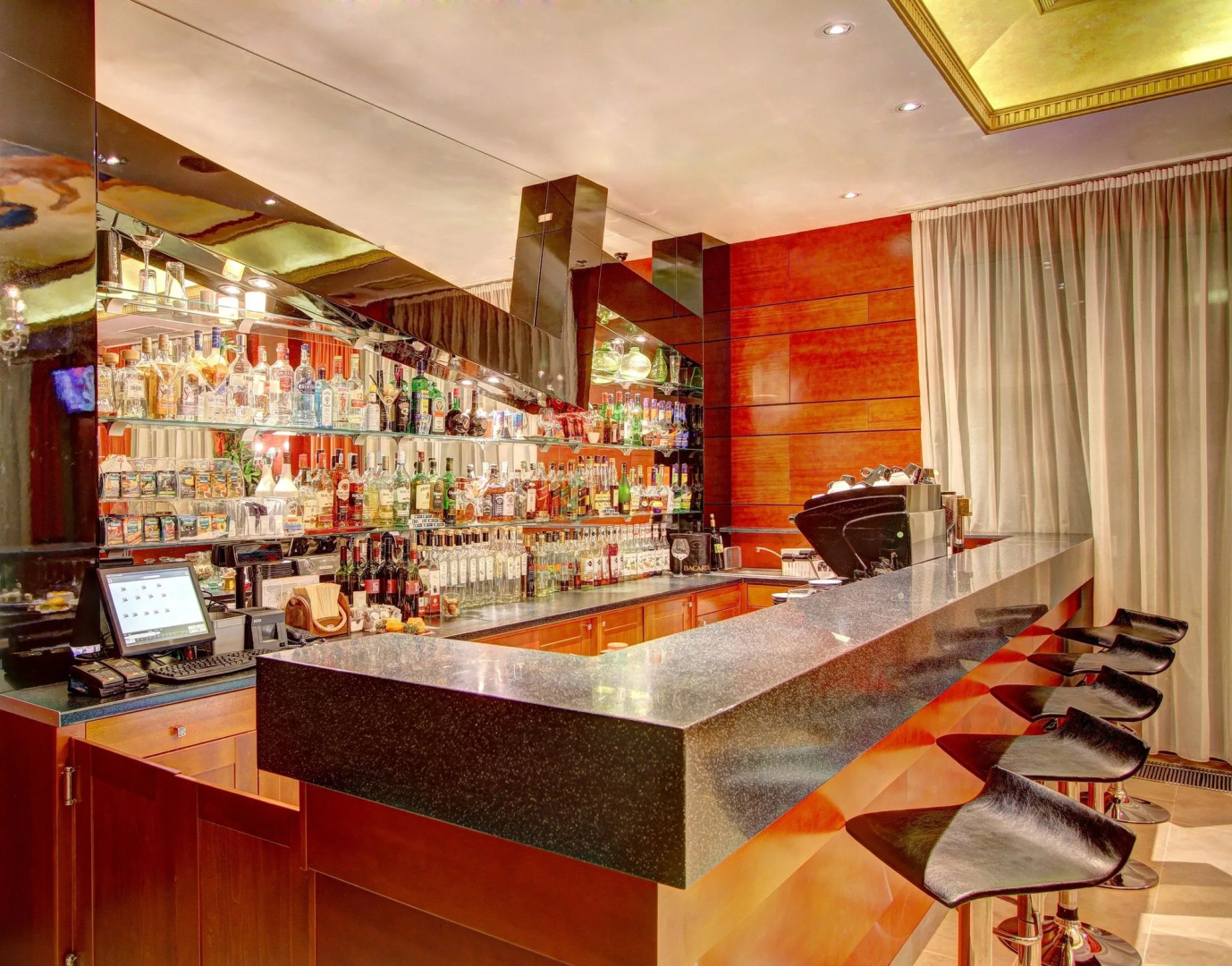 Hotel Divinus
