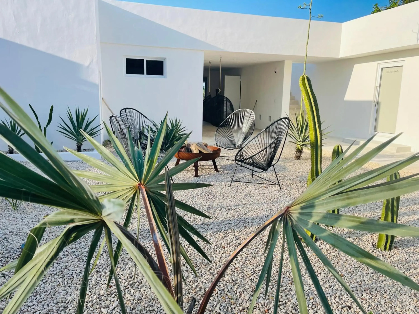 Casa en primera linea de playa con alberca