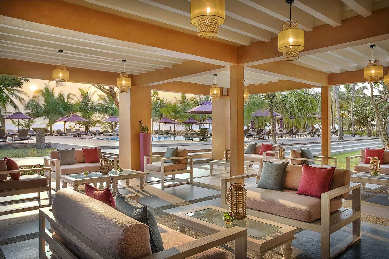 Курортный отель Avani Kalutara Resort