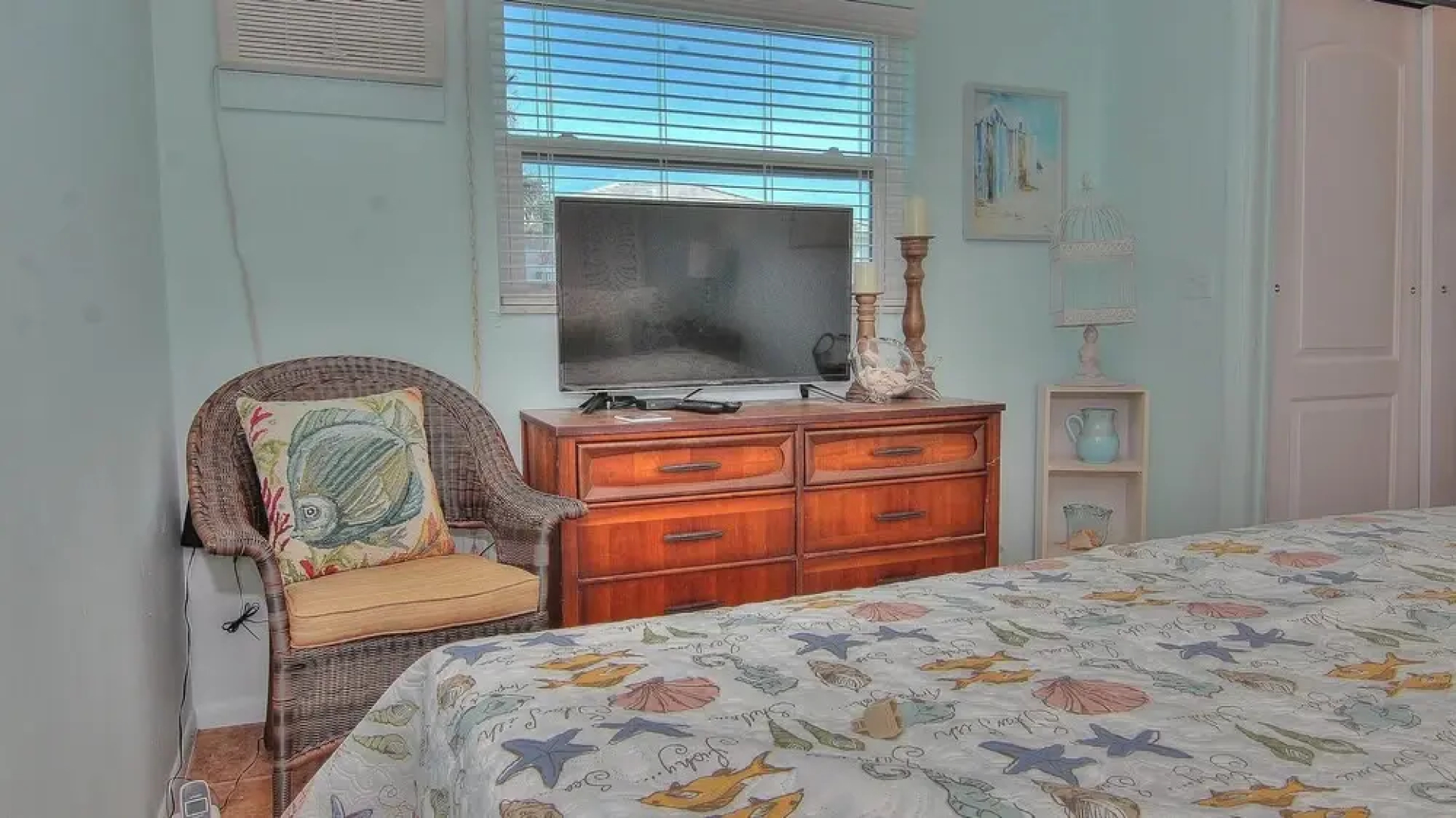 Chateau Condominiums by Teeming Vacation Rentals