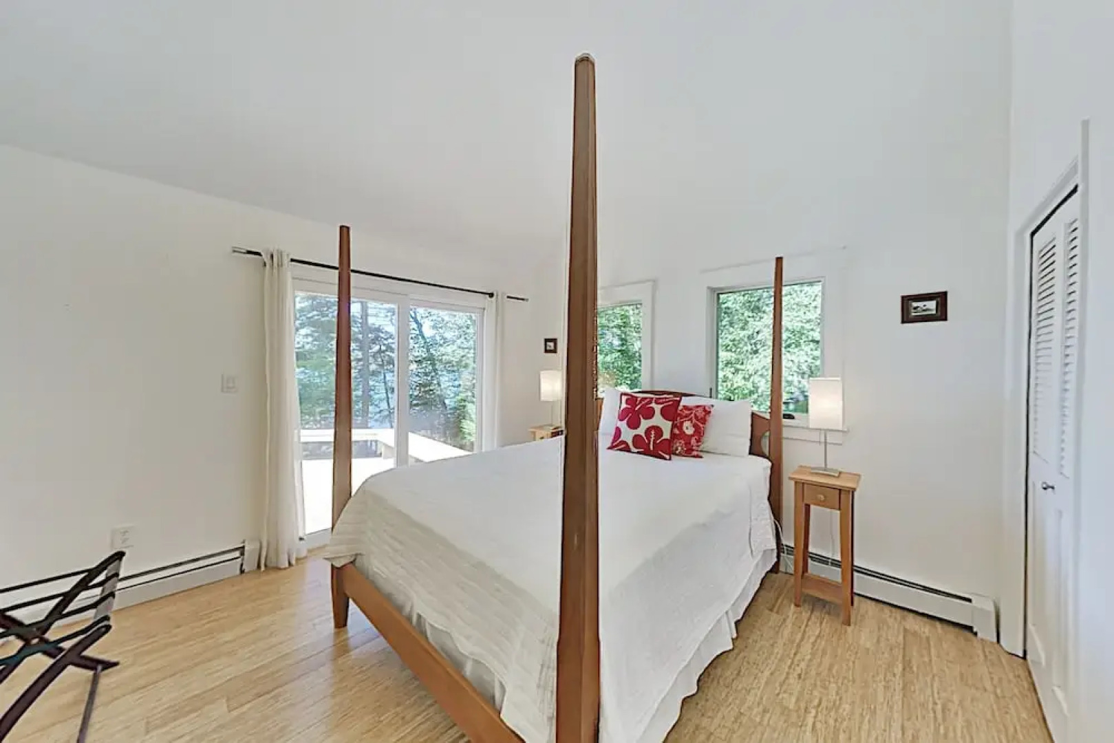 Stunning Waterfront W/ Private Deep-water Dock 6 Bedroom Home