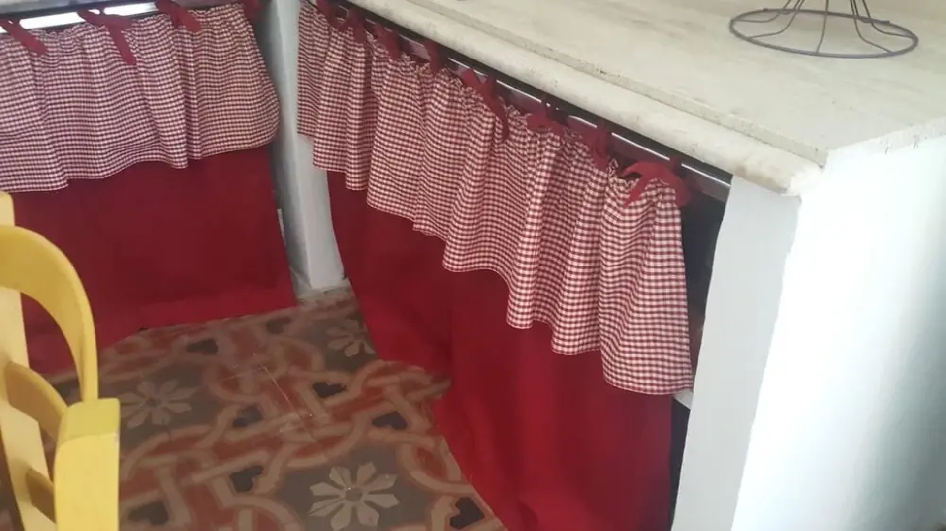 House With one Bedroom in San Lorenzo, With Furnished Garden - 10 km From the Beach