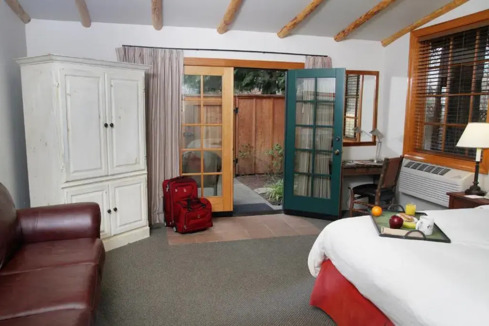 The Lodge at Riverside