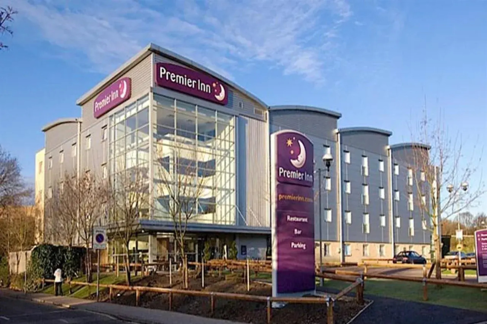 Premier Inn Watford Central