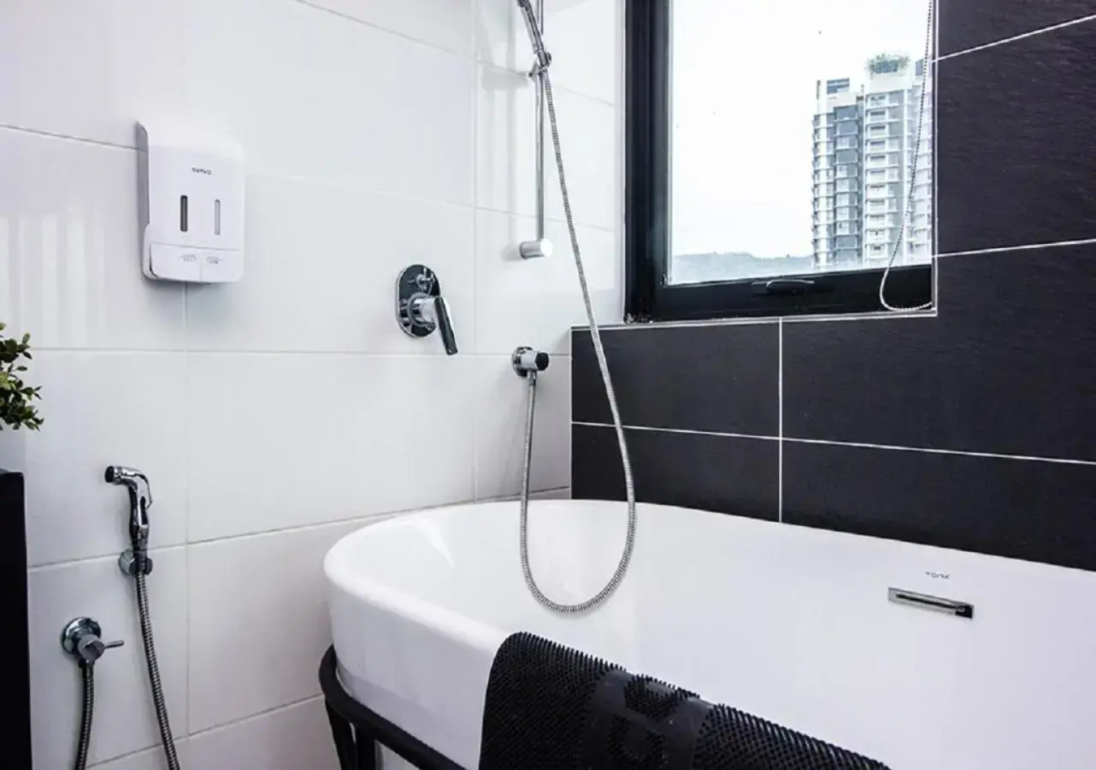 Rumahku Gurney with 270 degree Sea View