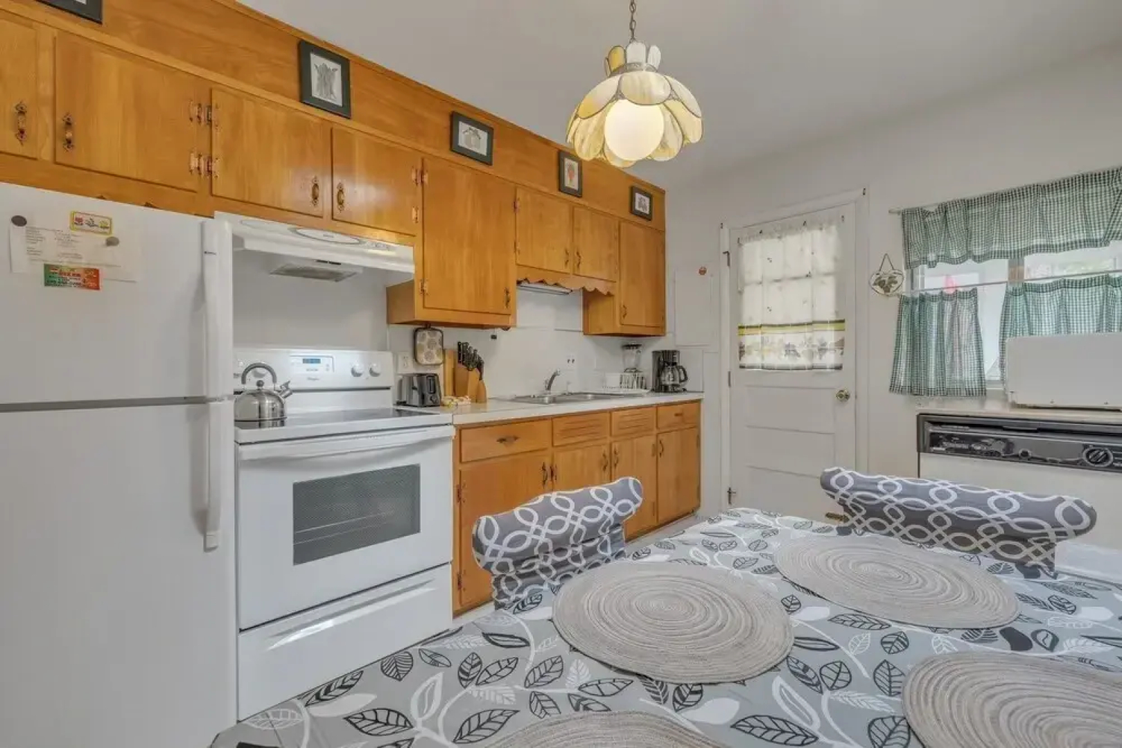 Pet Friendly Mountain Home W/ Fishing Access: 10 Mi To Ski! Pet Friendly! 3 Bedroom Home by Redawning