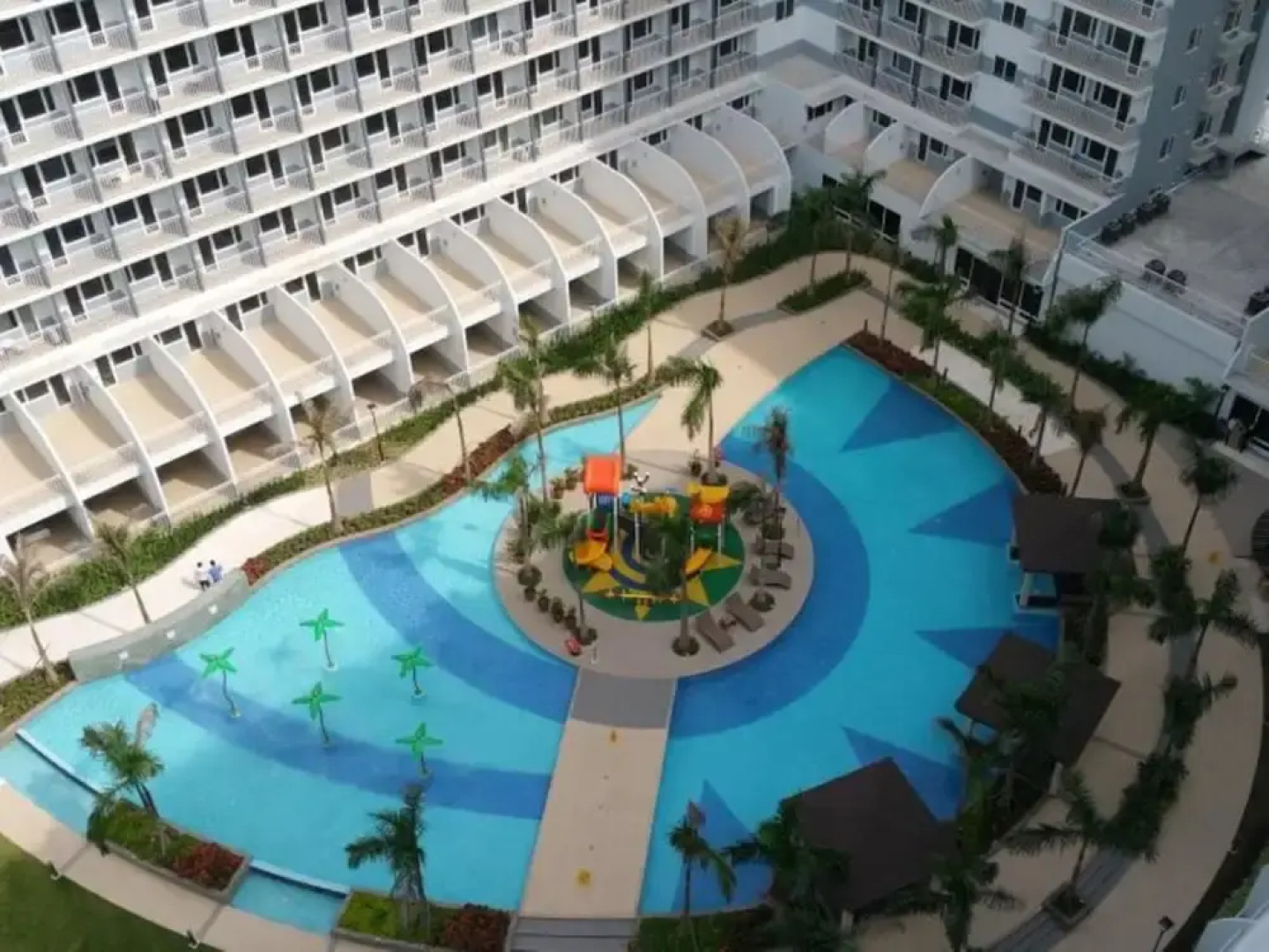 La Vista Luxury Shell Residences