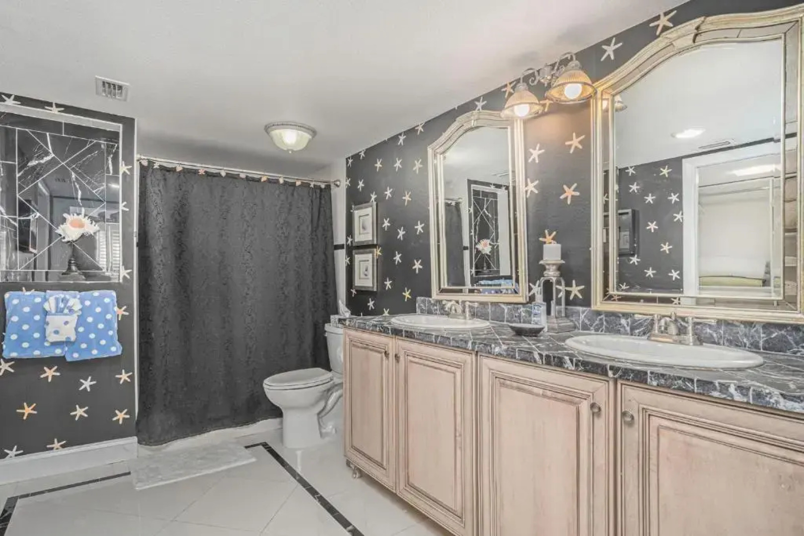 Sonrisa Unit-3/ Lovely Condo , 2 Bedrooms-2Baths