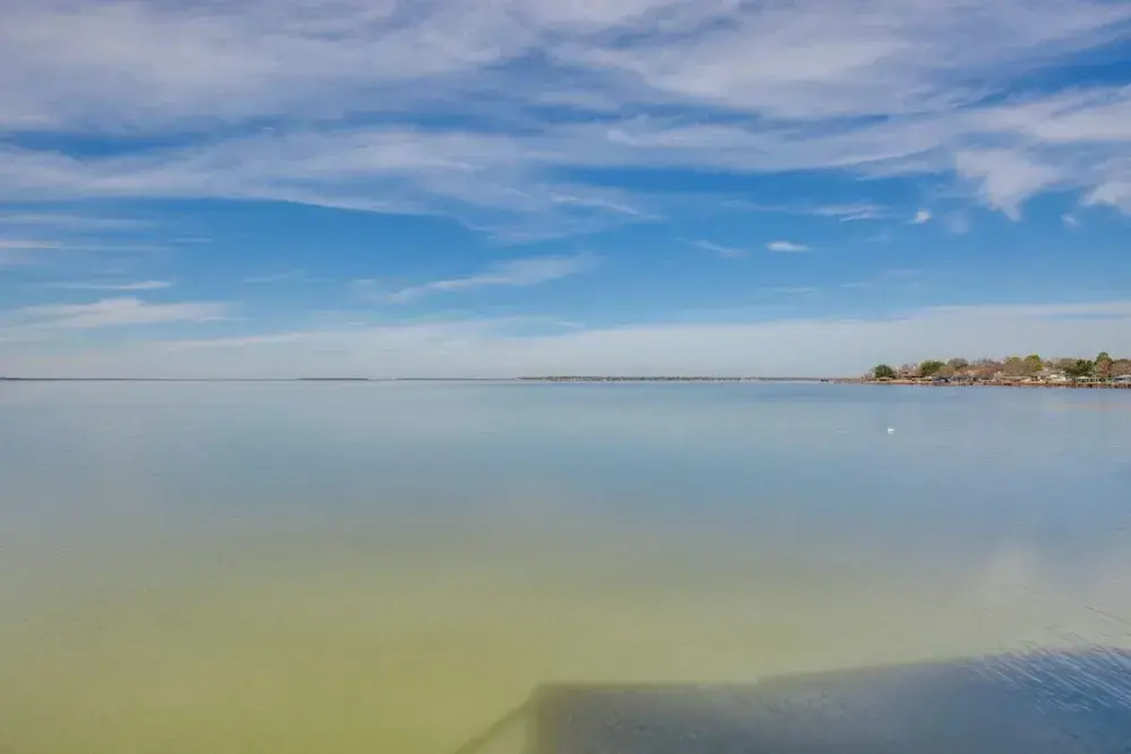 Dock & Fire Pit: Lakefront Gun Barrel City Getaway