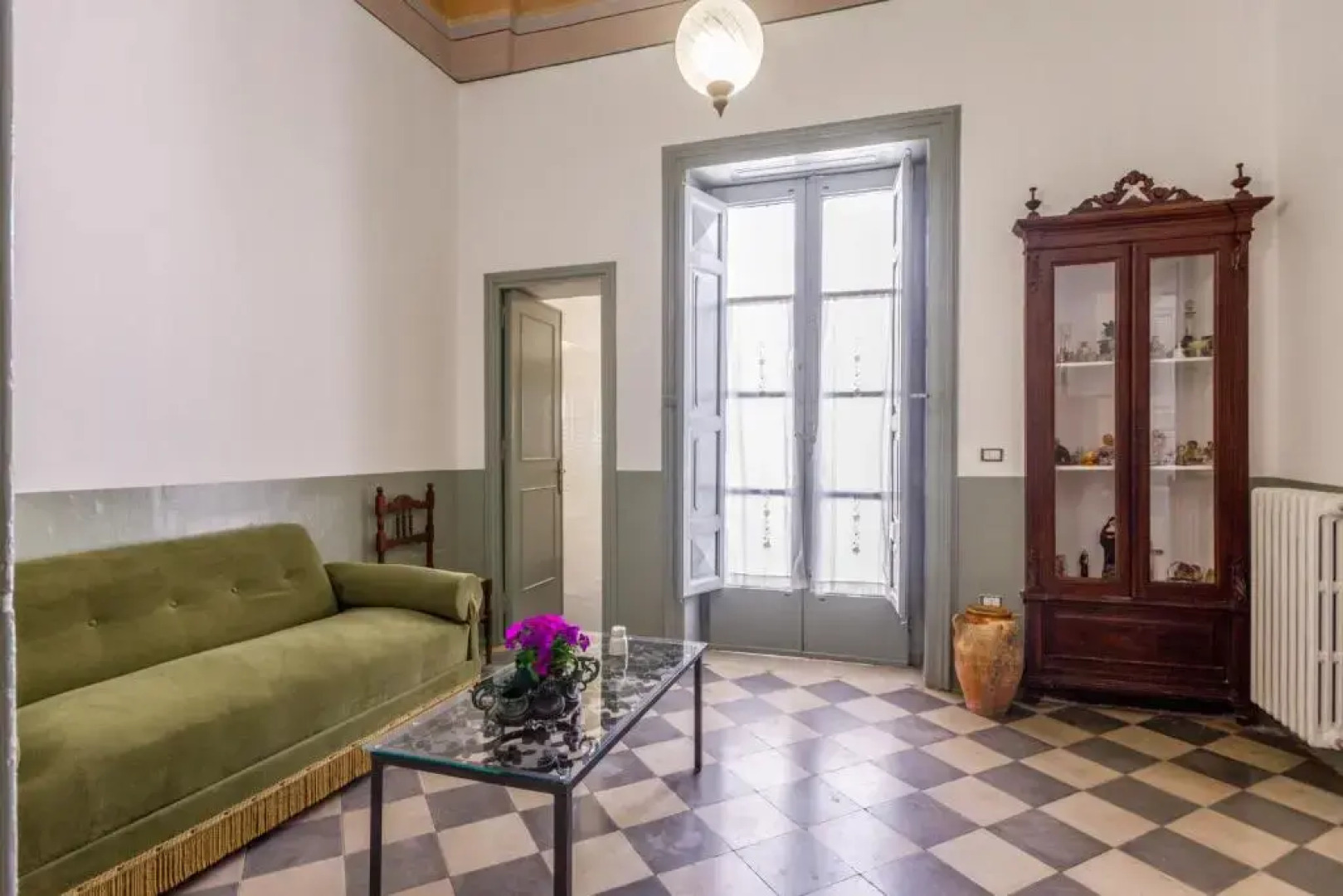 Domus Perrone Liberty Flat