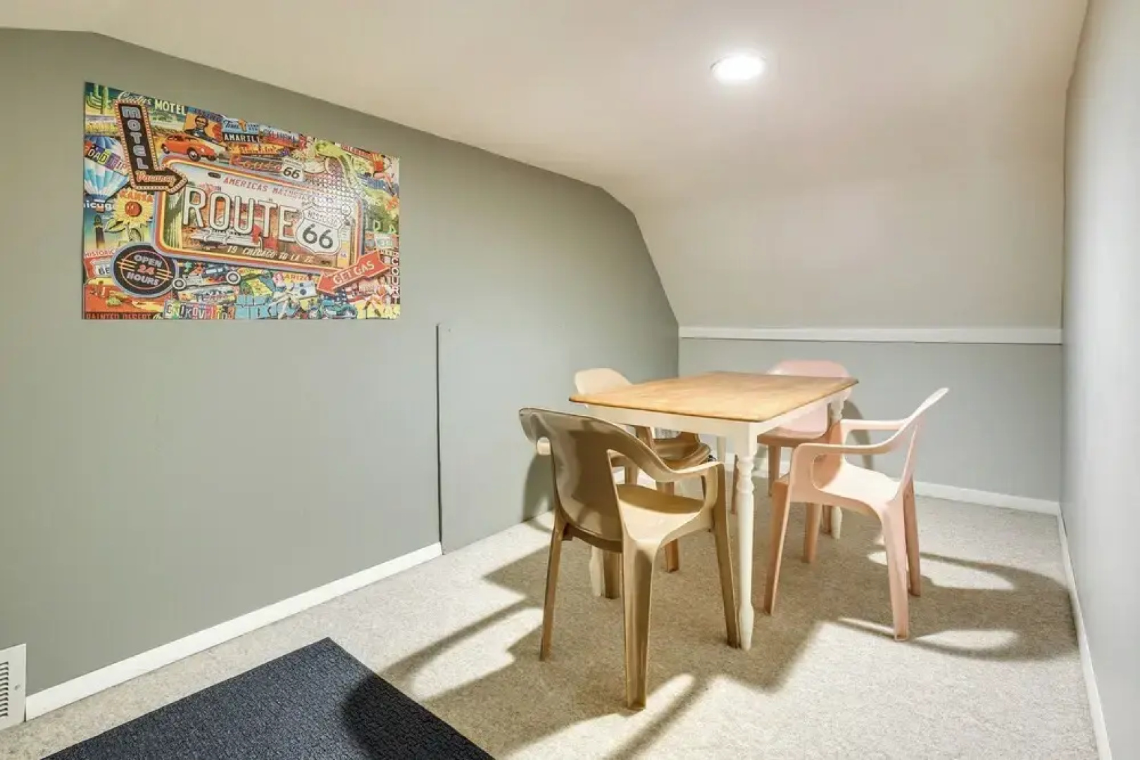 Renovated, Spacious Retreat in Union Pier!