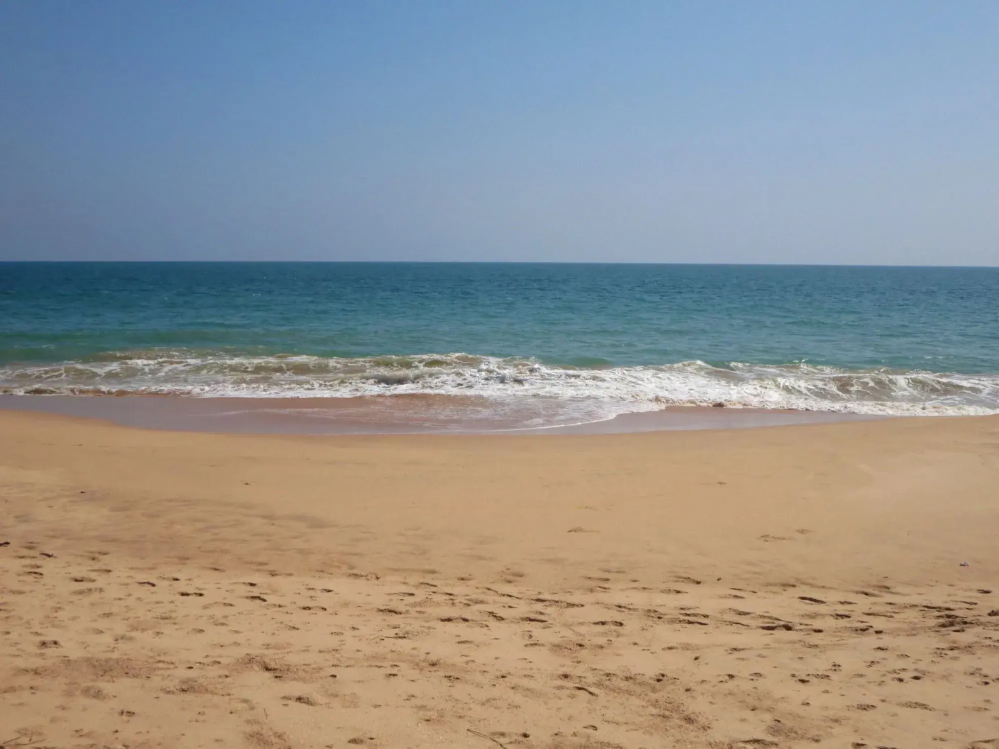 Lanka Beach Bungalows