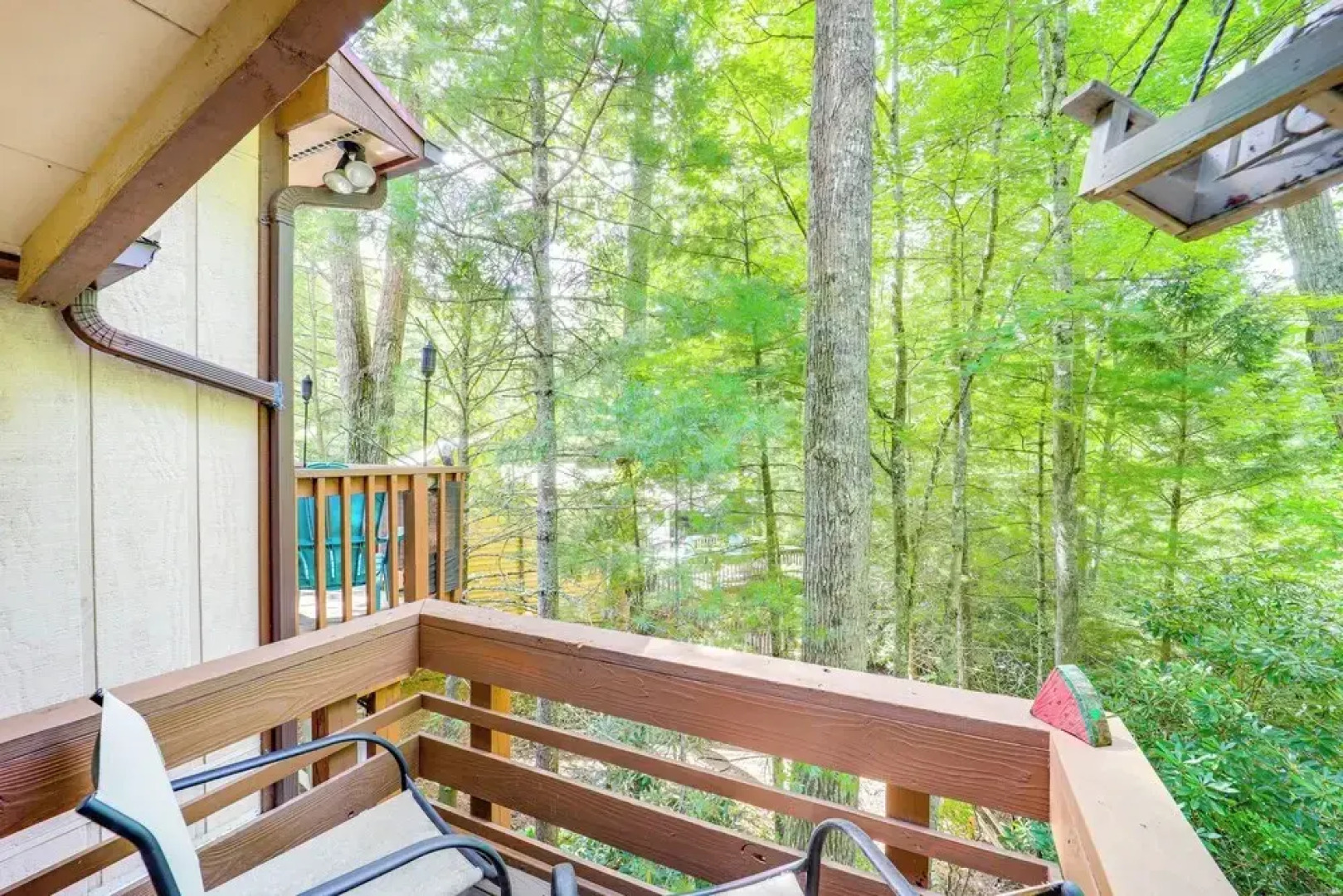 6 Mi to Grandfather Mtn: Peaceful Getaway w/ Grill