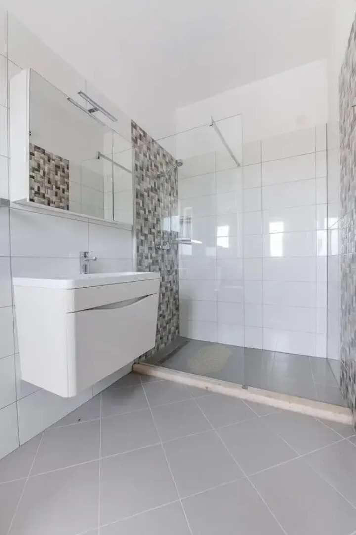 Villa Tanga near Rovinj with Pool